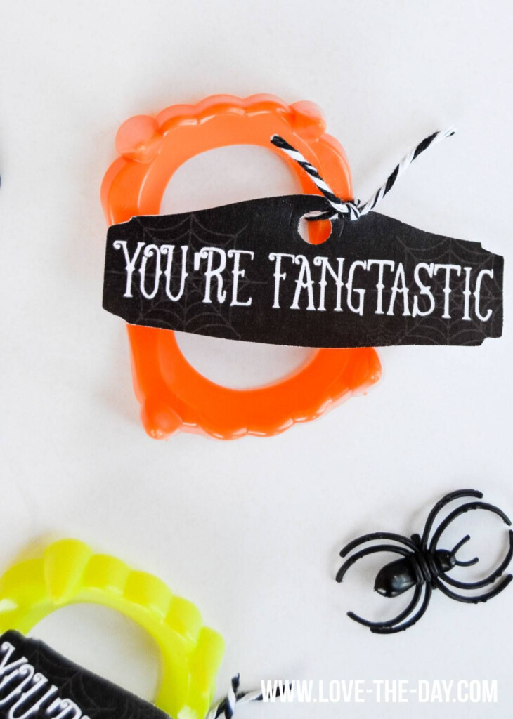 FANGtastic Halloween Idea Free Printable Halloween 