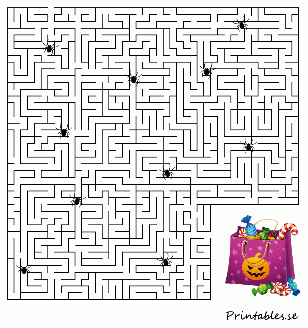 Maze For Halloween 4 free Printable 